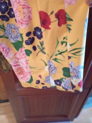 Vestido amarillo estampado flores