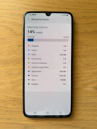 Samsung Galaxy A70