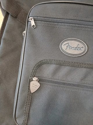 Funda Guitarra Eléctrica Fender Negra