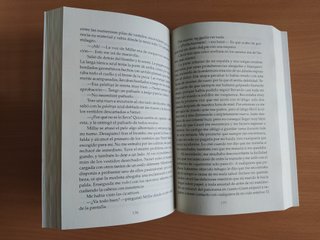 Lote 2 Libros: Muerte Cairo + 8 Millones Dioses