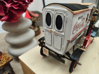 Réplica Ford T Van 1912 Coca-Cola