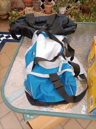 Bolso Deporte Adidas Azul y Gris