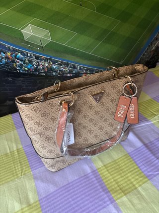 Bolso Guess Beige Original