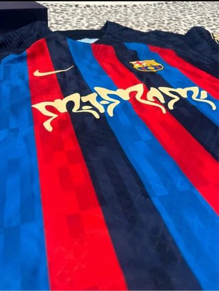 Camiseta FC Barcelona x Rosalía