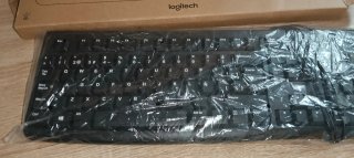 Teclado de ordenador negro