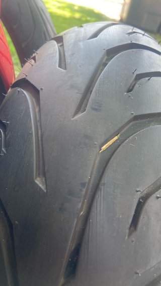 Ruedas Moto 110/70-17 54H y 130/70-17 Año 2022