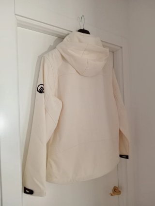 Chaqueta Noruega Mujer XL. Totalmente nueva.