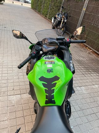 Kawasaki Ninja 650 EDICIÓN KRT + AKRAPOVIÇ