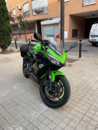 Kawasaki Ninja 650 EDICIÓN KRT + AKRAPOVIÇ