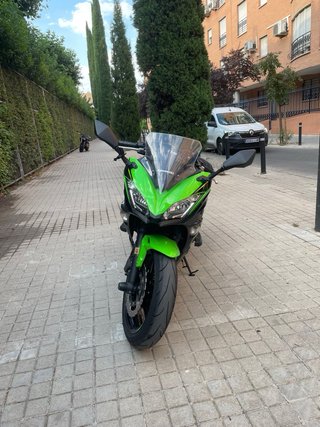 Kawasaki Ninja 650 EDICIÓN KRT + AKRAPOVIÇ