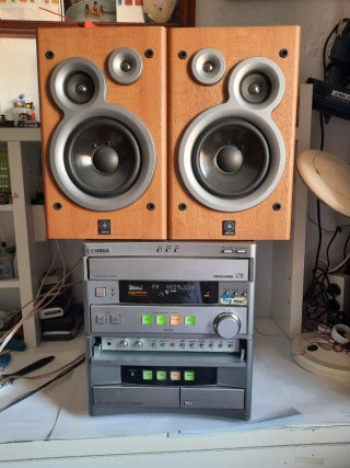 Equipo de música Yamaha GX-505 reparar