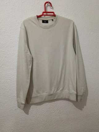Pantalón cargo beige Pull&Bear + sudadera regalo