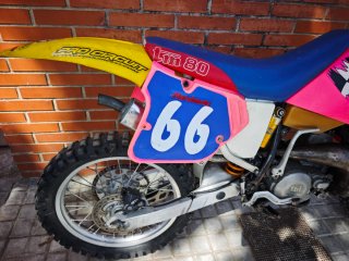 Tm 250. 1994.