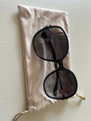 Gafas de sol Bvlgari negras y rosa