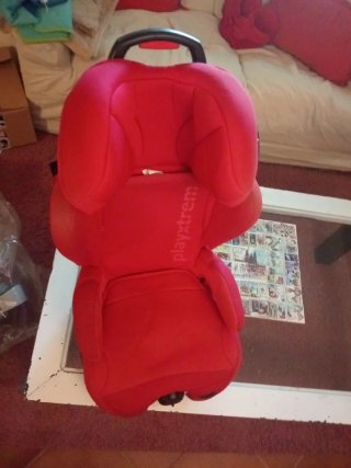 Silla coche infantil roja