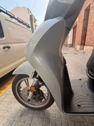 Honda SH 125i 2024 Gris