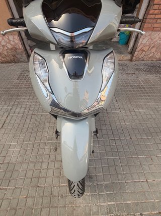 Honda SH 125i 2024 Gris
