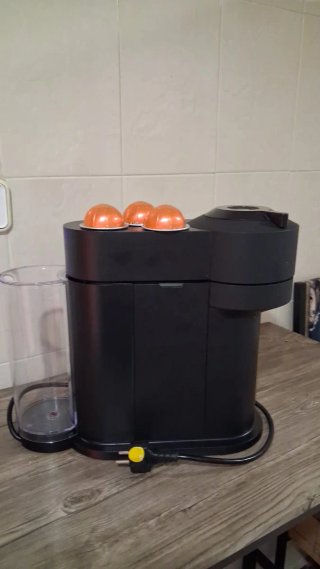 Cafetera de cápsulas Nespresso