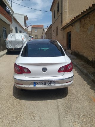 Volkswagen Passat CC 2009