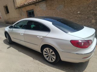 Volkswagen Passat CC 2009