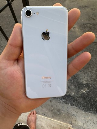 iPhone 8 Argento 64GB
