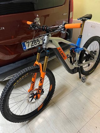 Bicicleta Eléctrica Cube