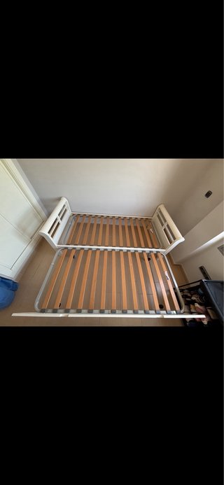 CAMA NIDO DE MADERA, CON 2 SOMIERES. A ESTRENAR