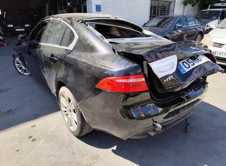 Jaguar 231104 t4n2633 puerta delantera xe 2.0 d at