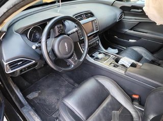 Jaguar 231104 t4n2633 puerta delantera xe 2.0 d at