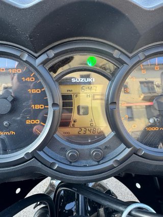 Suzuki V-Strom 2010 Negra