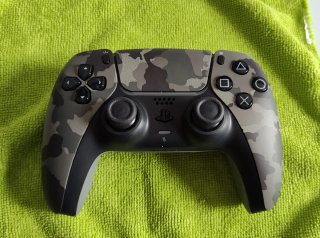 PlayStation 5 Disc + 2 Mandos + 3 Juegos + cooler
