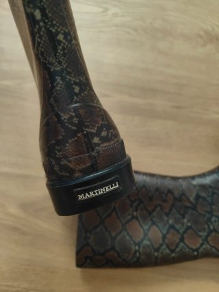 Botas de agua estampado serpiente