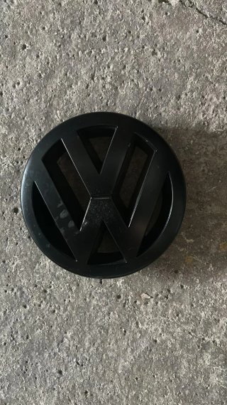 Insignia VW Golf 6 Negra