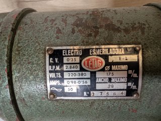 Esmeriladora industrial trifásica