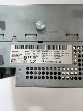 Radio Mercedes-Benz Clase E A2129008308