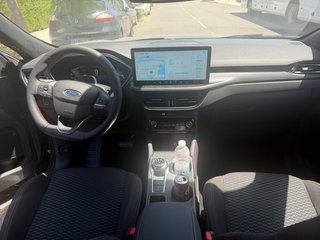Ford Kuga 2.5 Duratec FHEV Flexifuel ST-Line 180 C