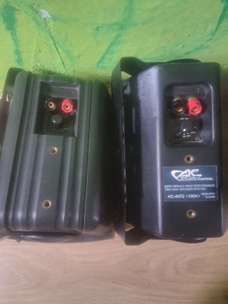 Altavoces Cac Acoustic Control Negros, con soporte