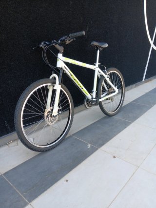 Bicicleta Runfit 26 Blanca