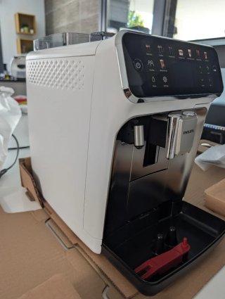 Cafetera Philips 5500 LatteGo Blanca