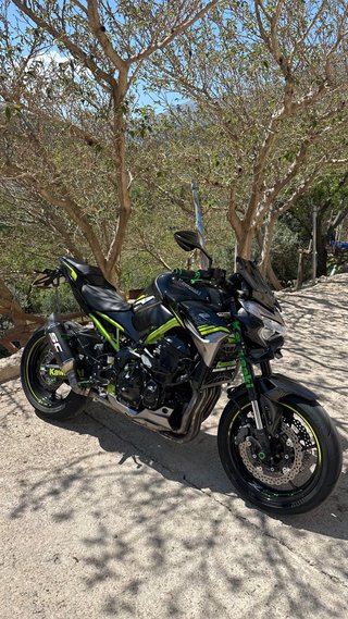 Kawasaki Z900