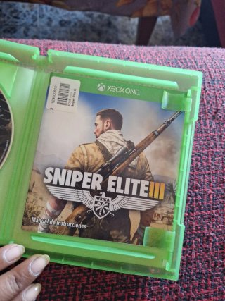 Sniper Elite III Xbox One con manual