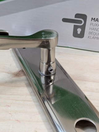 Manillas Amig BETA Puerta 256x48mm Cromado Mate