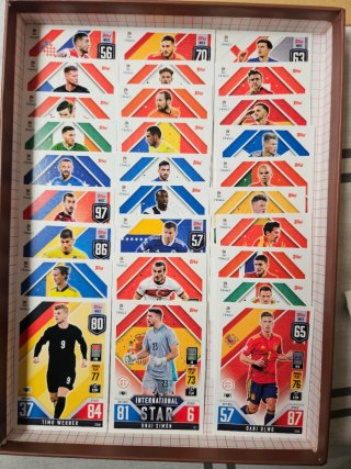 Lote Cartas Match Attax + Especiales Brillantes✨️
