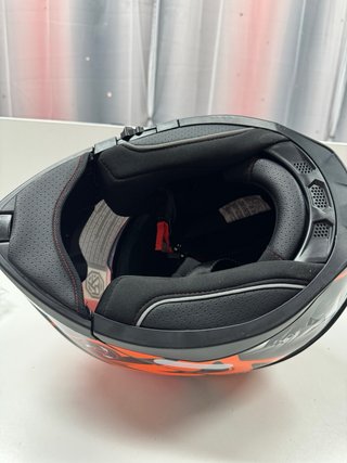 Casco Integral Moto Naranja y Negro