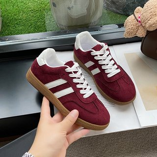 Zapatillas Adidas casuales cordones