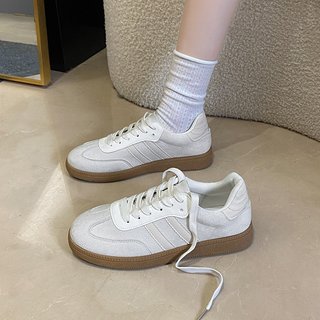 Zapatillas Adidas casuales cordones