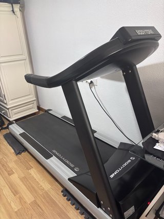Cinta de correr profesional Bodytone Ikarus