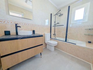 Chalet en venta en Monforte del Cid
