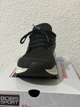 Zapatillas Adidas Negras y Grises