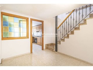 Casa adosada en venta en Alaró